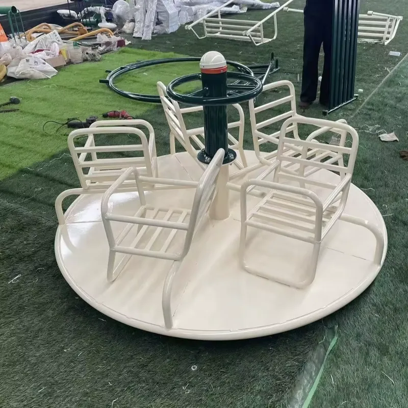 Sedia Girevole in Metallo Resi - Kids Outdoor Adventure Park recensione e prezzo