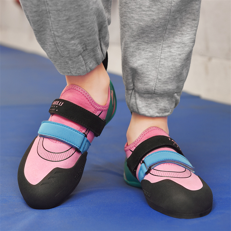 Scarpe da arrampicata per bamb - Kids Outdoor Climber recensione e prezzo
