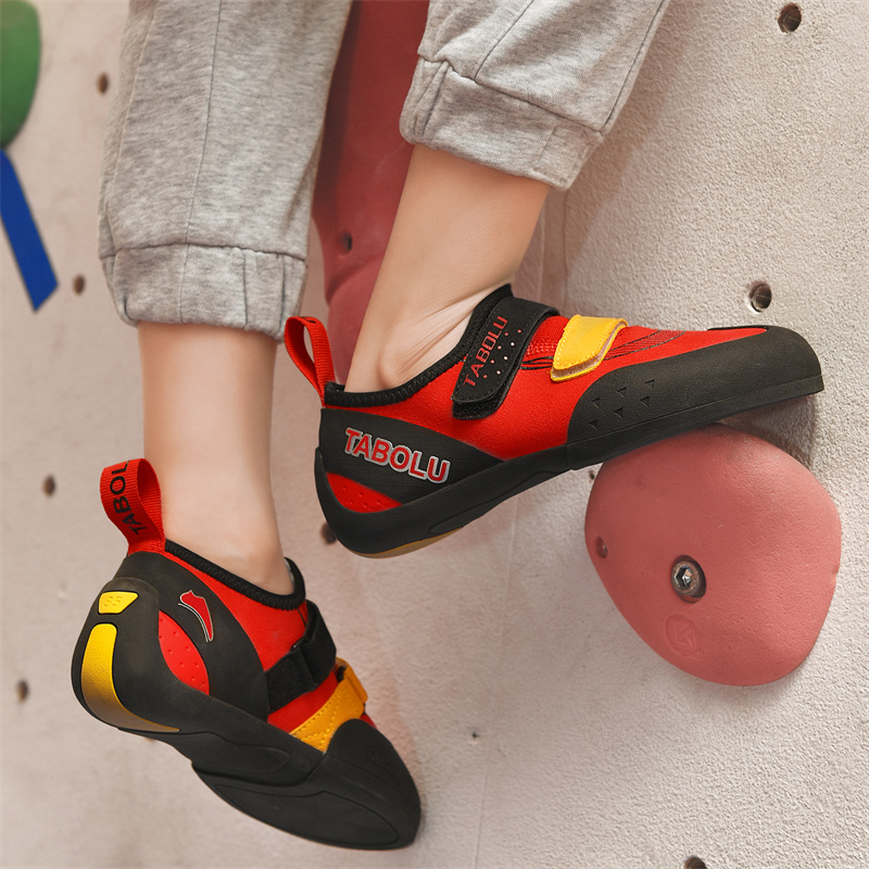 Scarpe da arrampicata per bamb - Kids Outdoor Climber recensione e prezzo